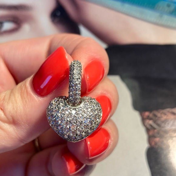 Beautiful Gold Plated Cubic Zircon Heart Earrings - Picture 5 of 7